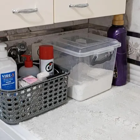 Mecidiyekoy Meydan Da Yokussuz Ve Nezih Sokakta. Apartamento *